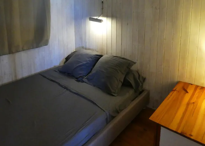 Un En Bois A La * グリュイッサン