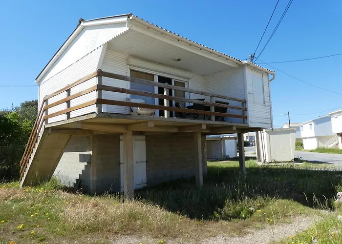 Un En Bois A La Hébergement de vacances Gruissan
